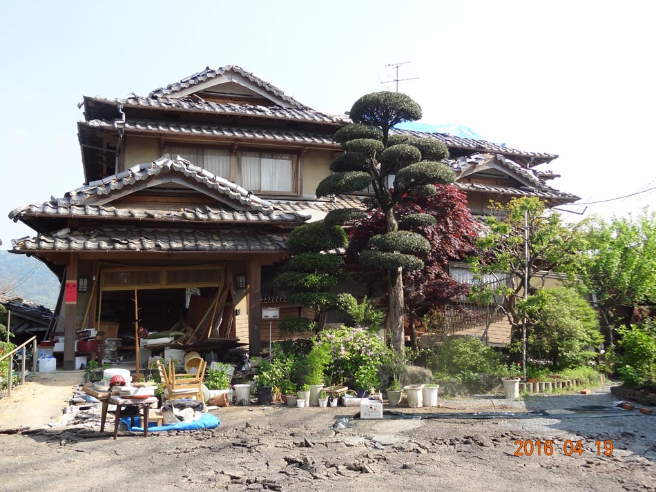 Kumamoto earthquake photo 10