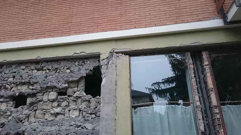 Damage in Italy photo 15