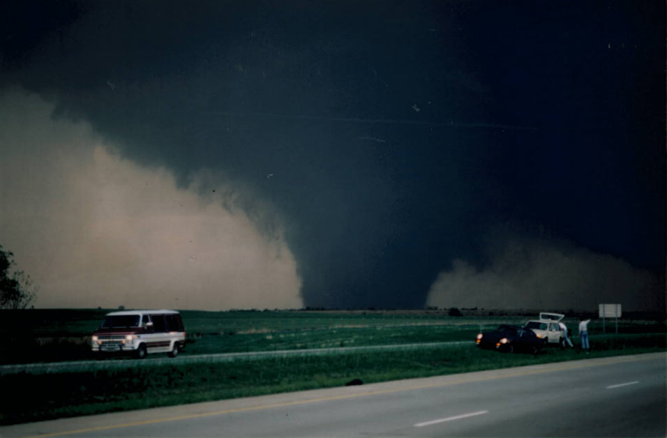 Did You Know There S More Than One Type Of Tornado Air Worldwide Did You Know There S More Than One Type Of Tornado Air Worldwide