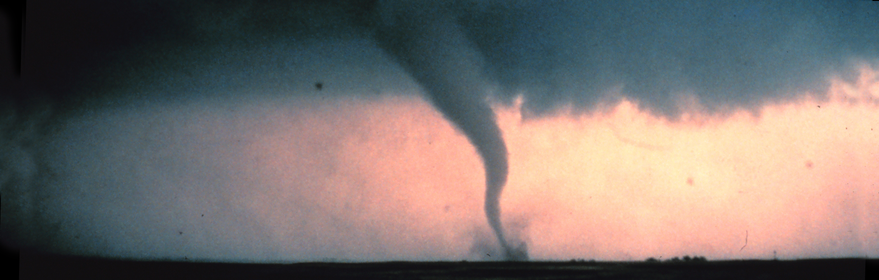 Severe Thunderstorm background image